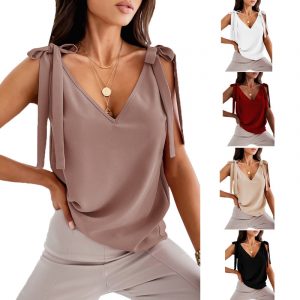 Startseite 28 Edles Satin-Top